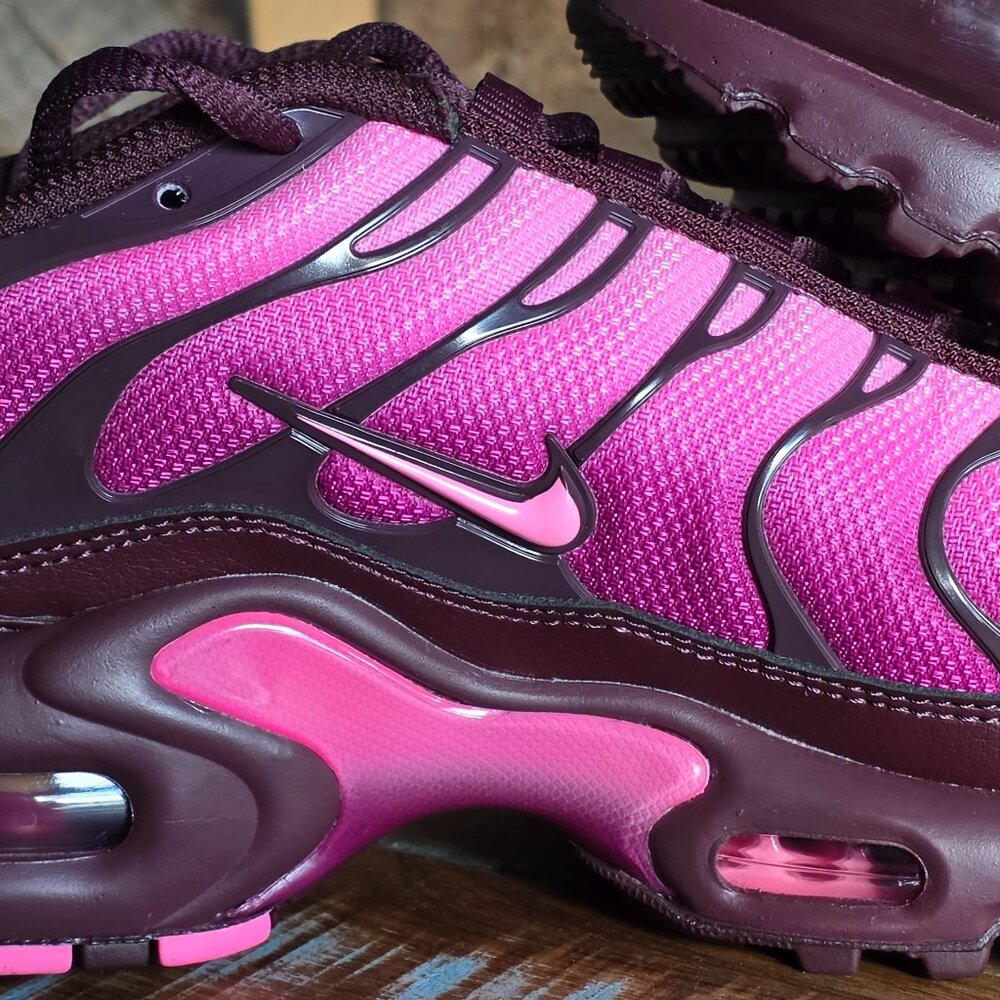Nike Air Max Plus TN Womens 8.5 Pink Burgundy Tuned Air Sneakers Like New - Picture 9 of 14